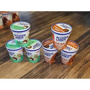 Stranger Things X Frankford Scoops Ahoy Mint Flayer & Chocolate Pudding Candys